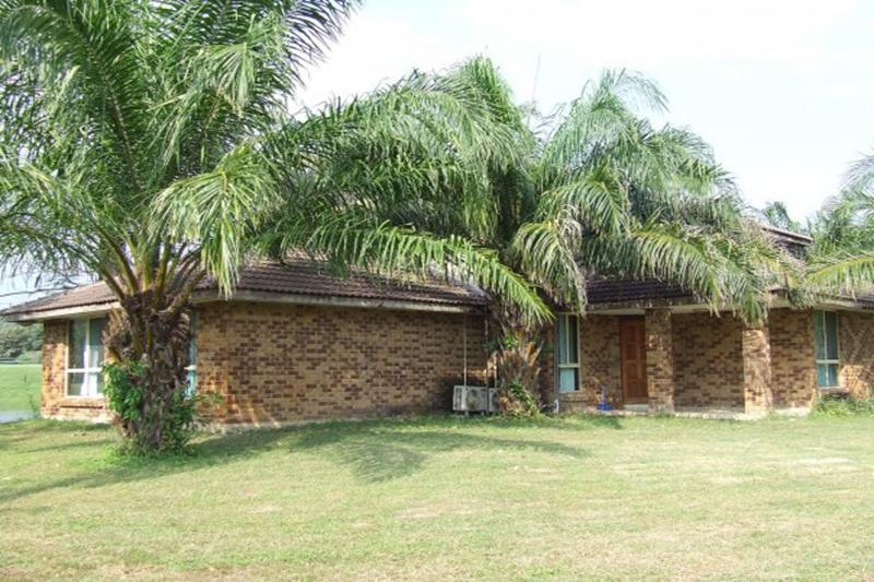 Sawang Resort Golf Club And Hotel image