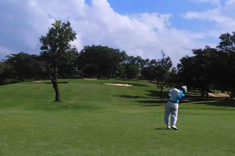 Sawang Resort Golf Club And Hotel image