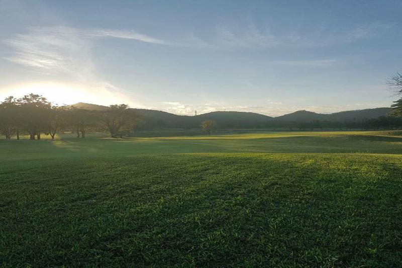 Sawang Resort Golf Club And Hotel image