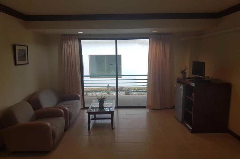 Sawang Resort Golf Club And Hotel image