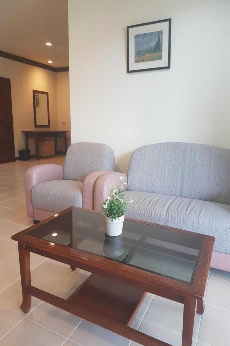 Sawang Resort Golf Club And Hotel image