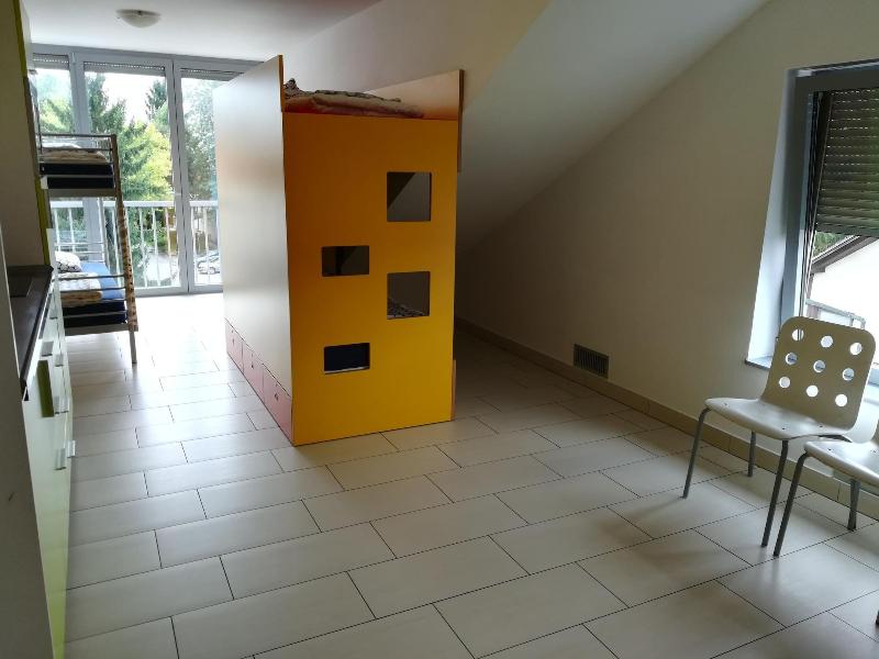 Simbol Rooms