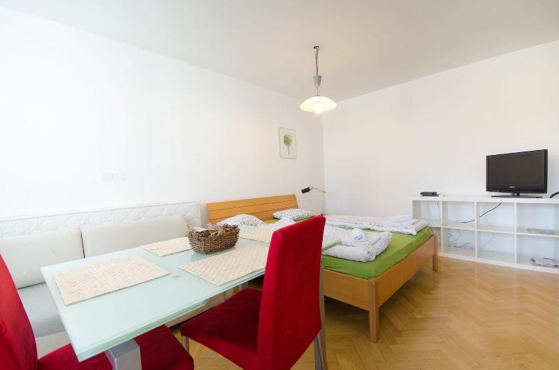 Rooms Sincere 1830 image