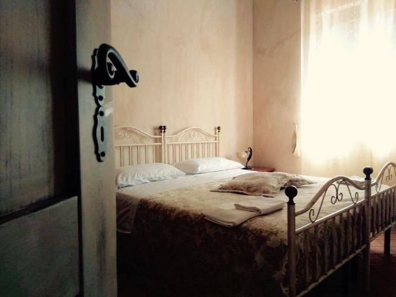 Tenuta Mandia - Agriturismo La Tavernola image
