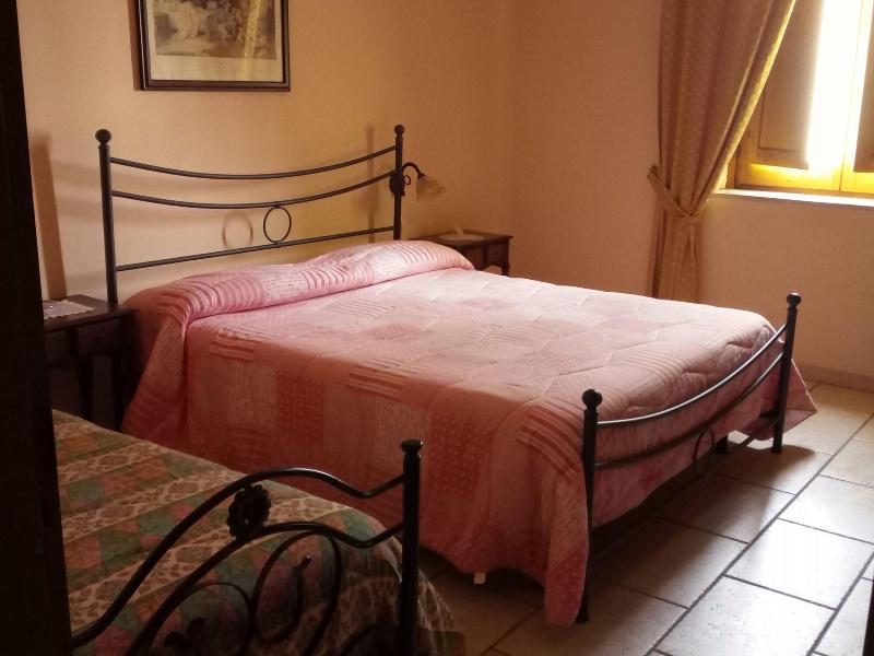 Tavernola Locanda Di Campagna image