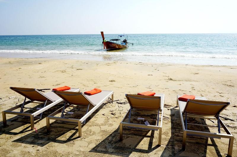 Koh Jum Delight Beach image