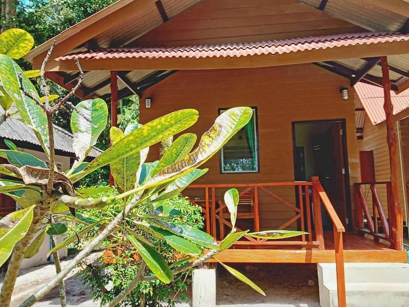 Koh Jum Delight Beach image