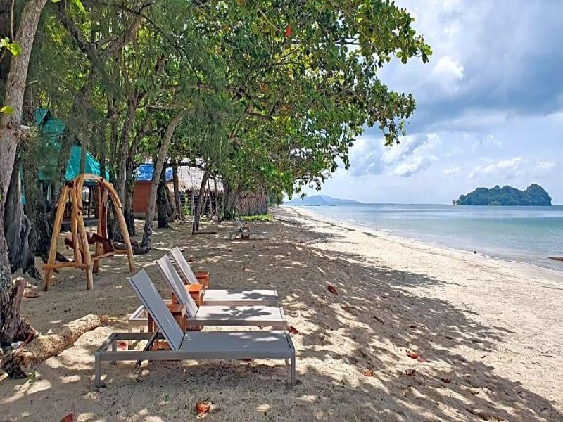 Koh Jum Delight Beach image