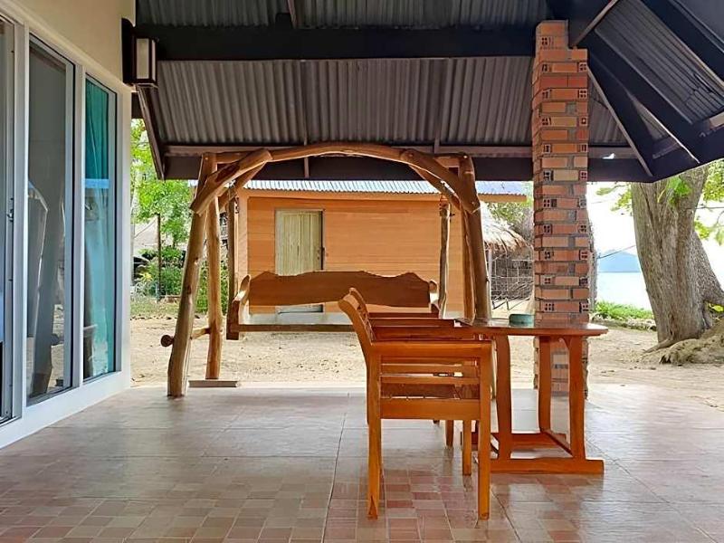 Koh Jum Delight Beach image