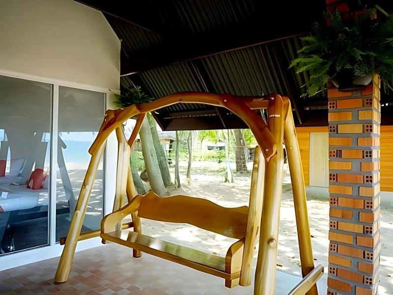 Koh Jum Delight Beach image