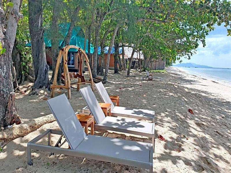Koh Jum Delight Beach image