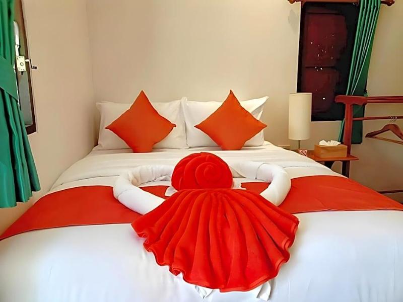 Koh Jum Delight Beach image