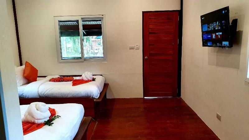 Koh Jum Delight Beach image