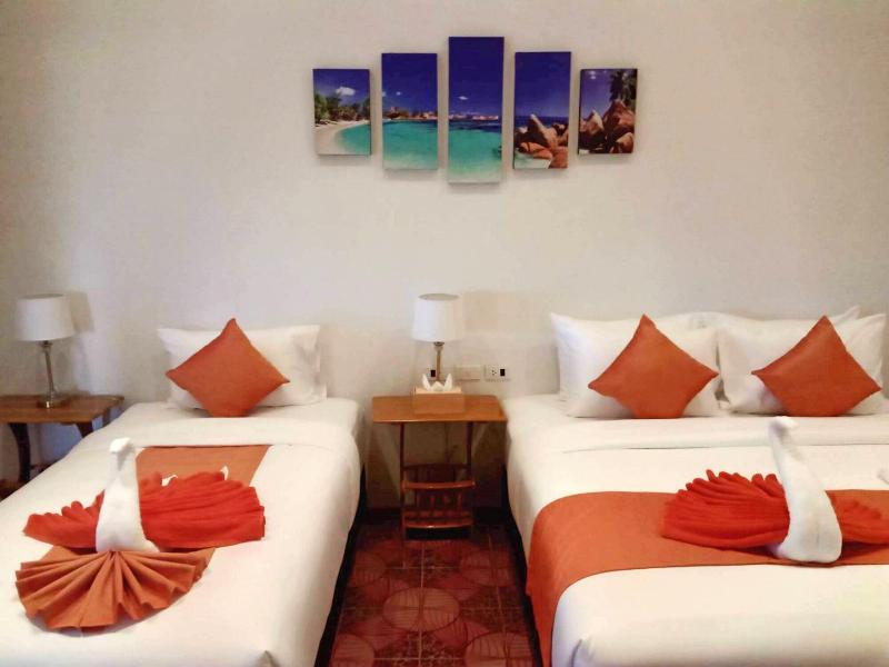 Koh Jum Delight Beach image
