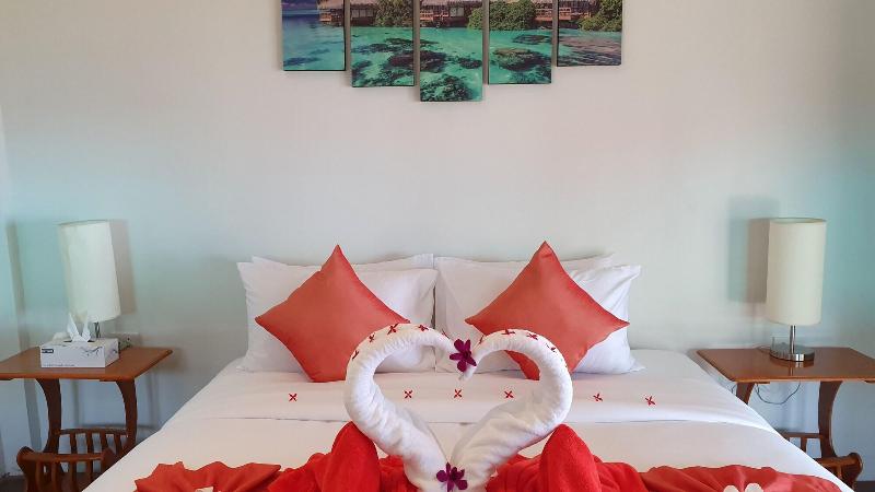 Koh Jum Delight Beach image