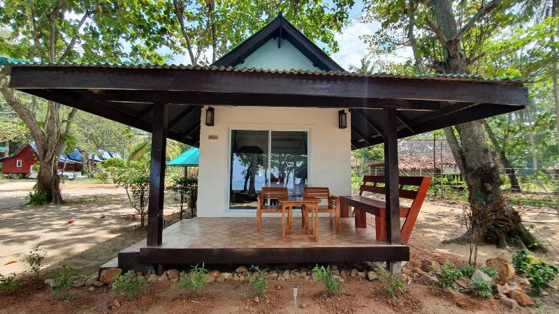 Koh Jum Delight Beach image