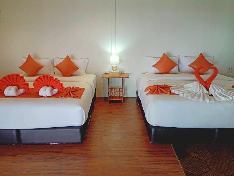 Koh Jum Delight Beach image
