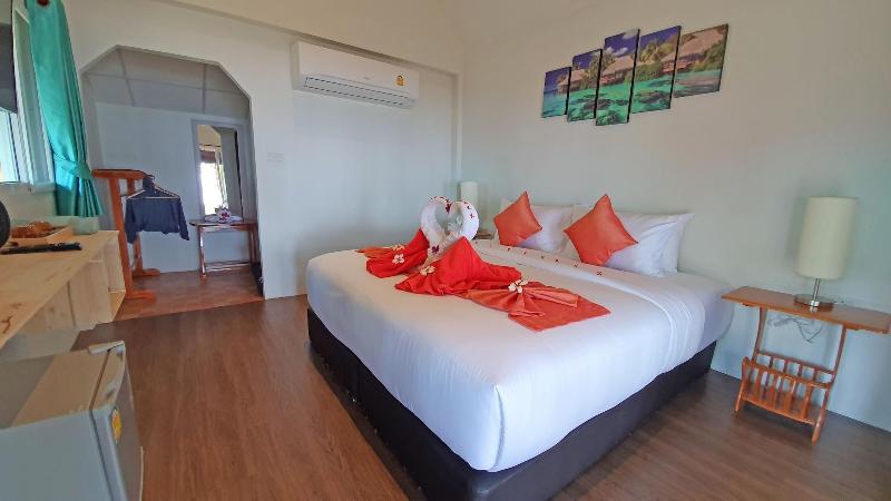 Koh Jum Delight Beach image