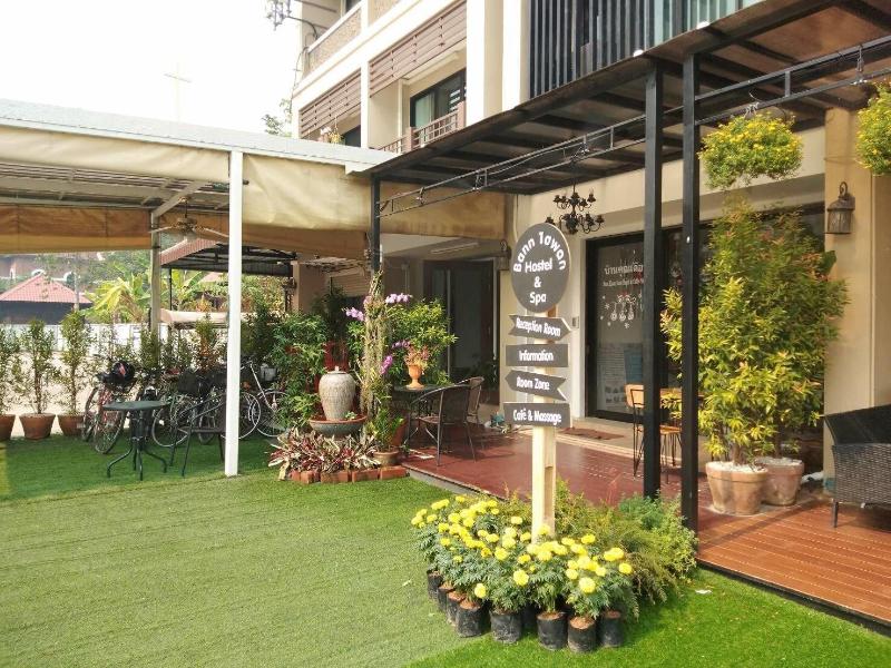 Bann Tawan Hostel & Spa
