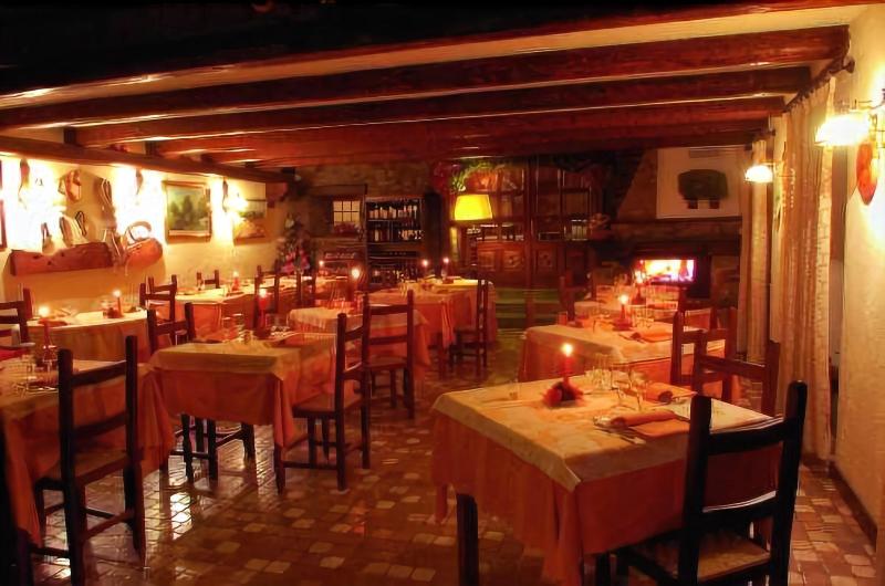 Hotel Des Alpes image