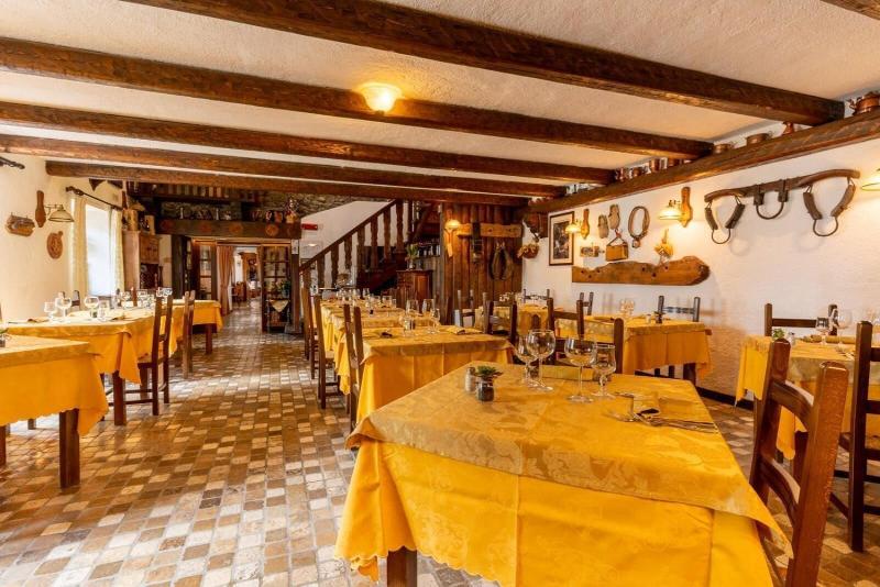 Hotel Des Alpes image