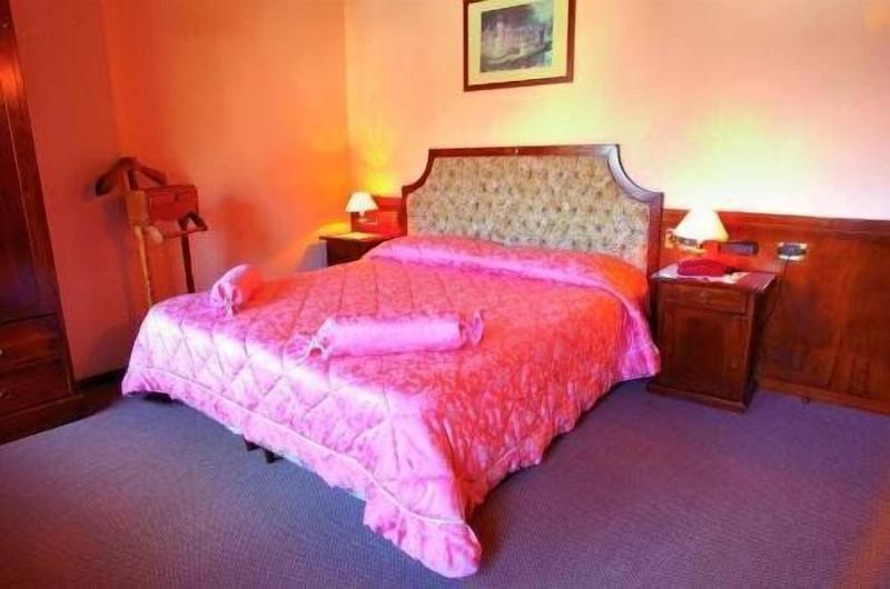 Hotel Des Alpes image