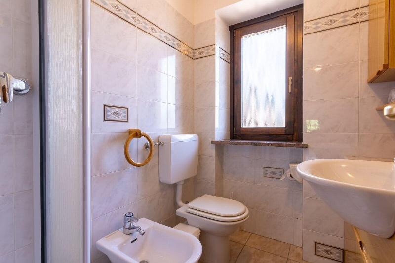 Hotel Des Alpes image
