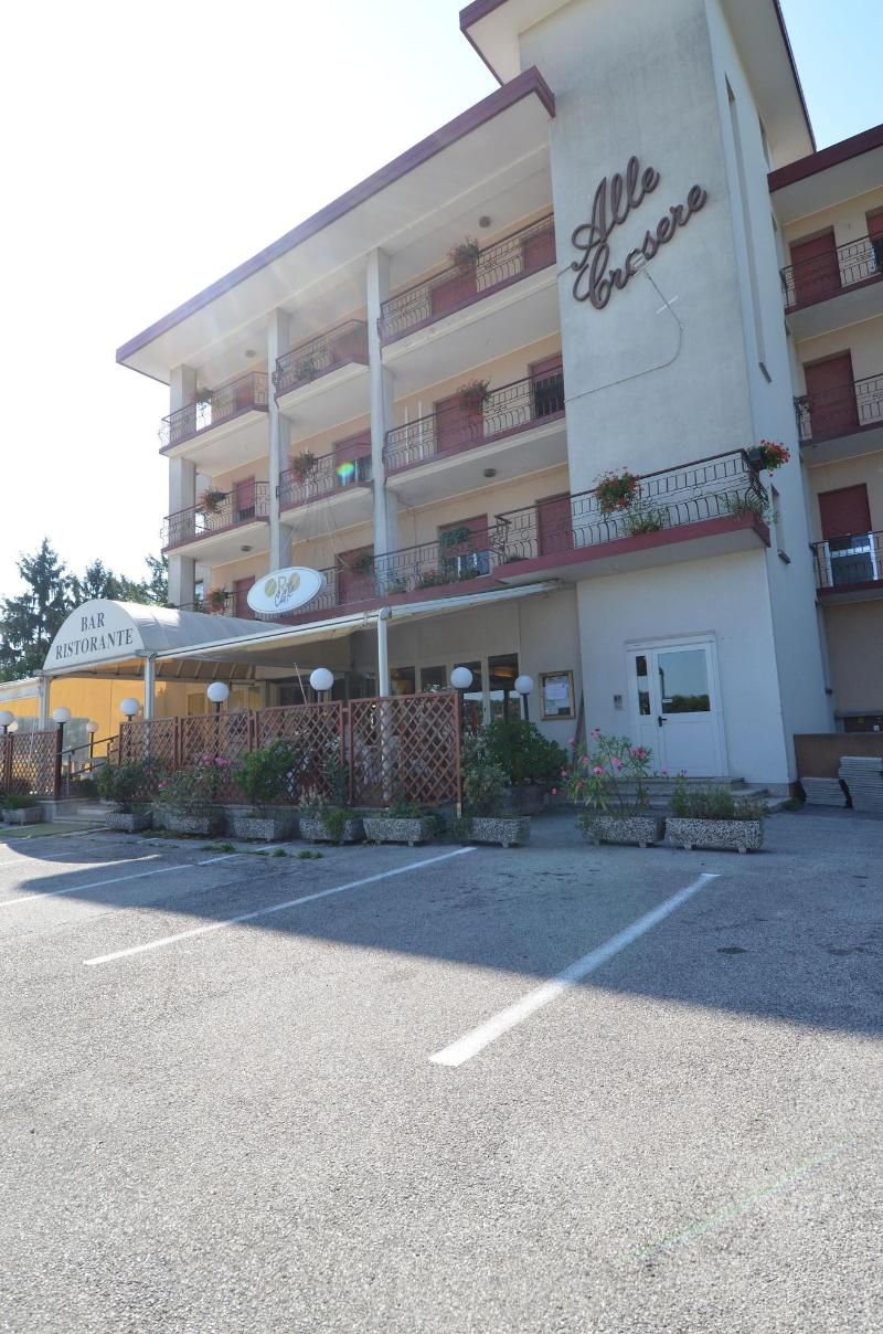 Albergo Ristorante Alle Crosere image
