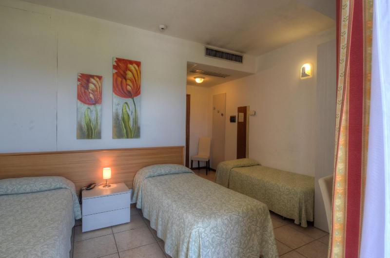 Albergo Ristorante Alle Crosere image