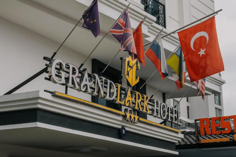 Grand Lark Otel — general view