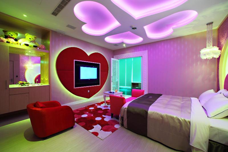 Affair Motel 4