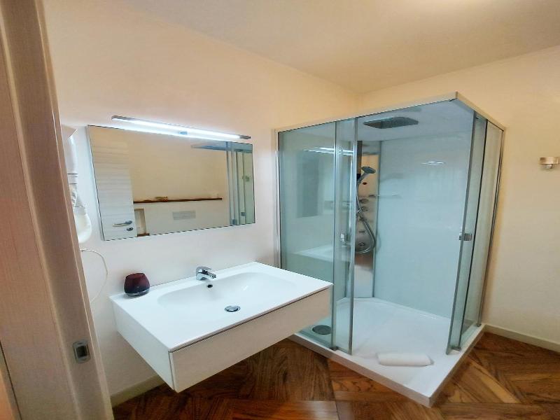 Hotel Posta 77 image