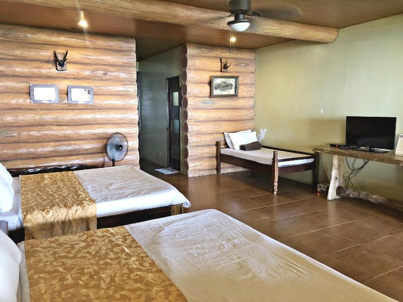 Campuestohan Highland Resort image