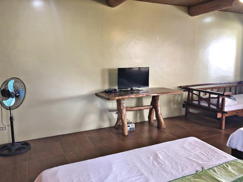 Campuestohan Highland Resort image