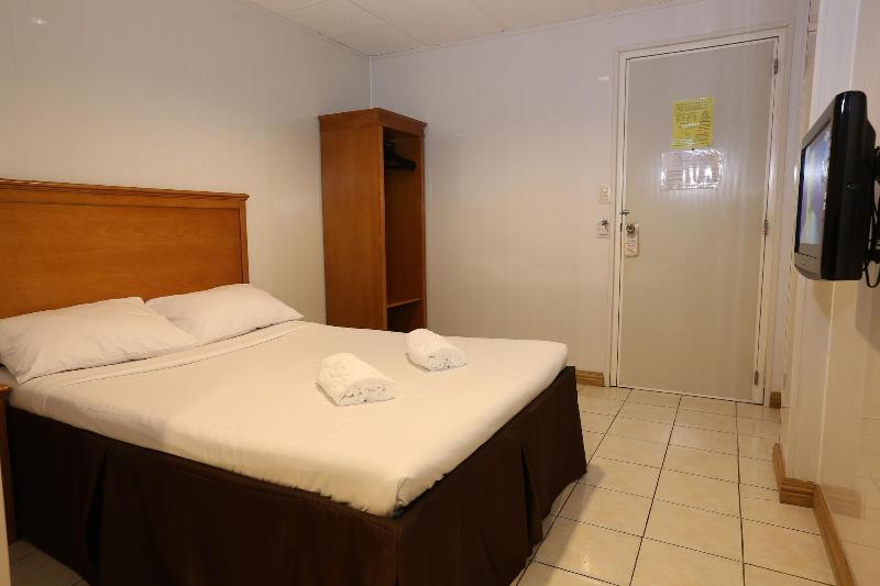 Value Star Inn image 1