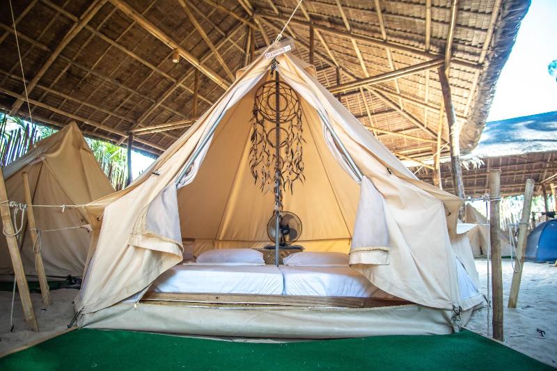 Mad Monkey Hostel Nacpan Beach - Adults Only image