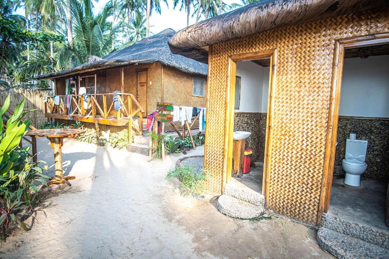 Mad Monkey Hostel Nacpan Beach - Adults Only image 9