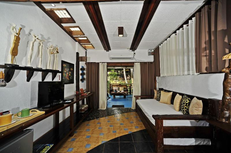 Oldwoods By The Sea Nature Resort image