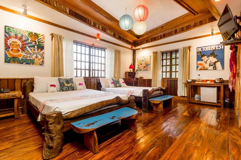 Oldwoods By The Sea Nature Resort image