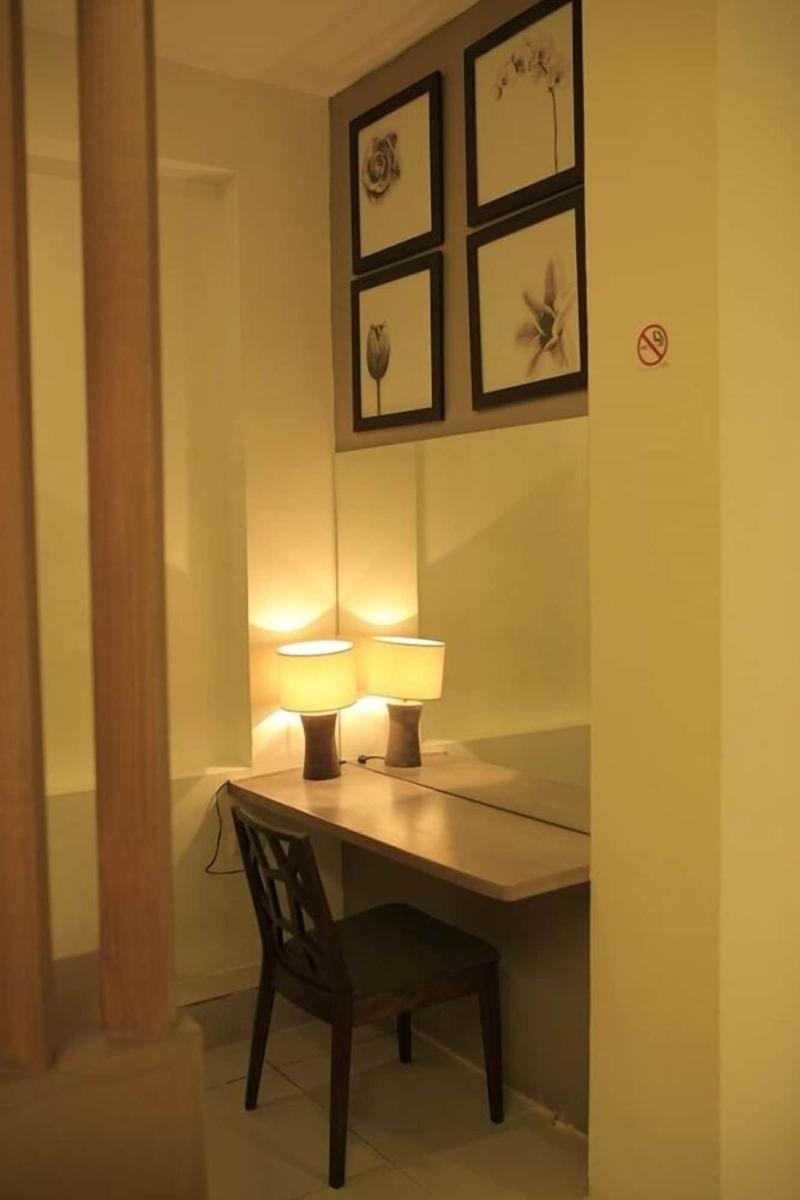 Hotel Monde image