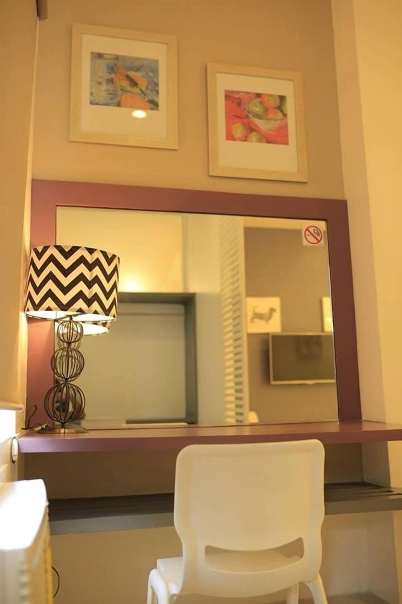 Hotel Monde image