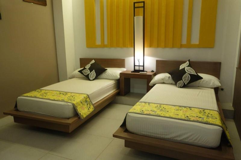 Hotel Monde image