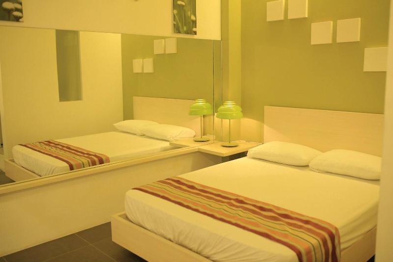 Hotel Monde image