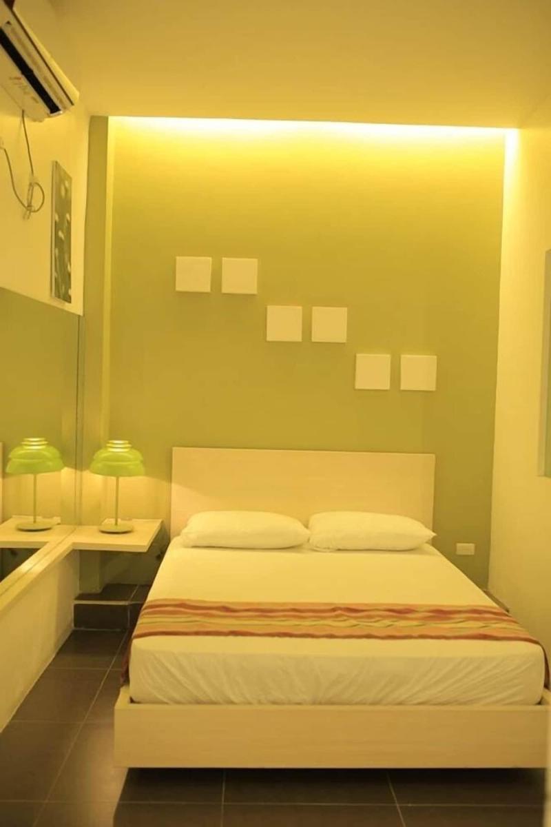 Hotel Monde image
