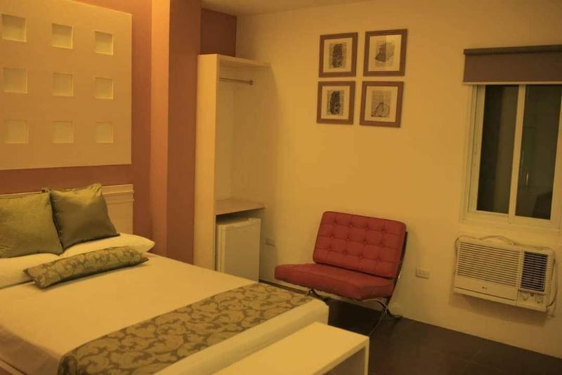 Hotel Monde image