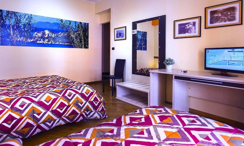 Solaris B&B image