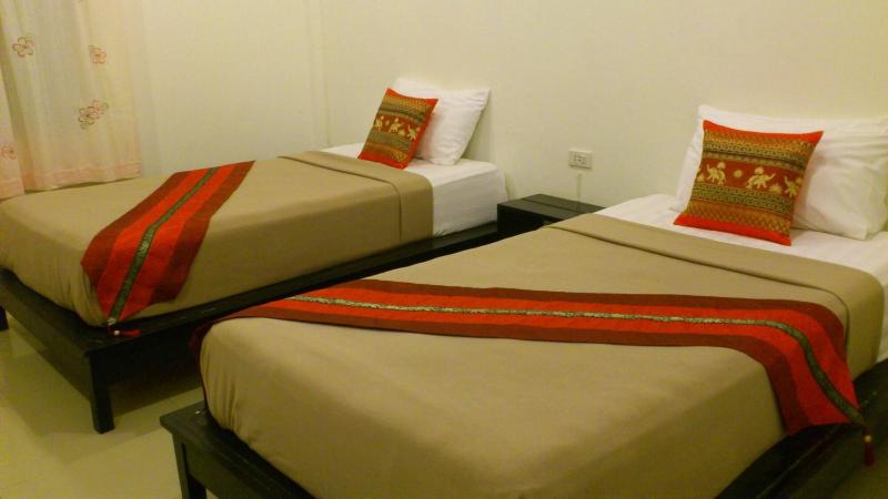 Suan Lamyai Resort image
