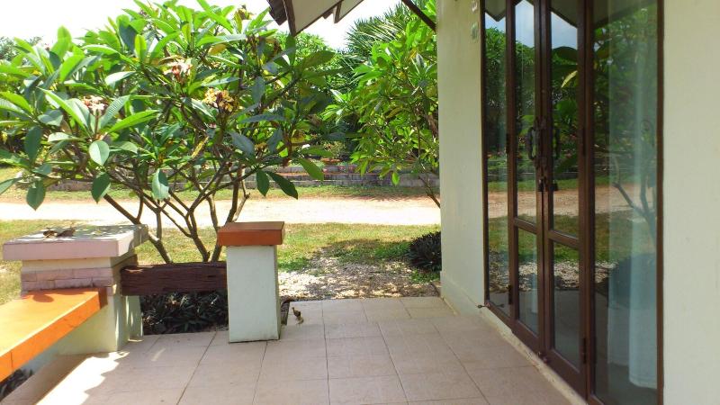 Suan Lamyai Resort image