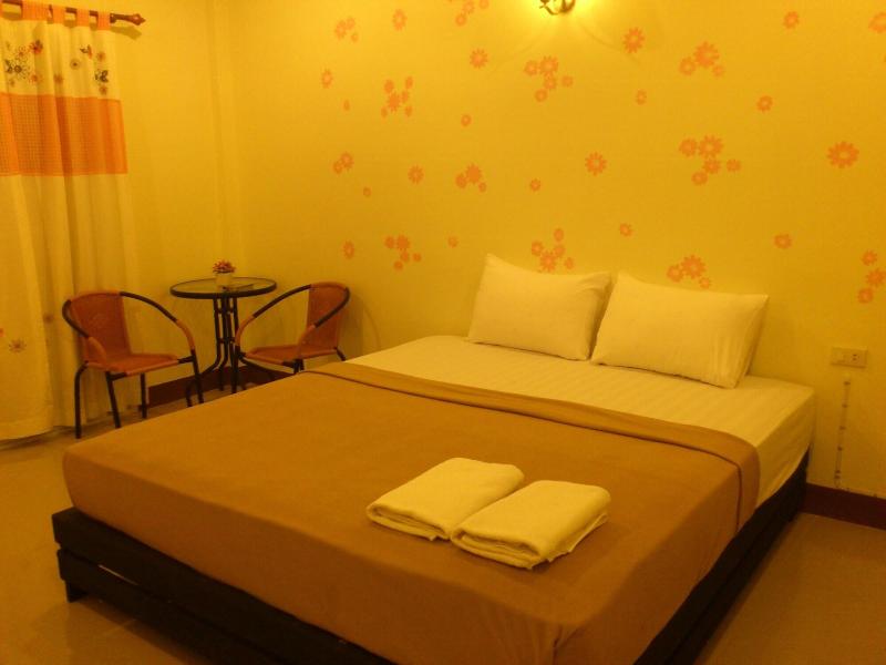 Suan Lamyai Resort image