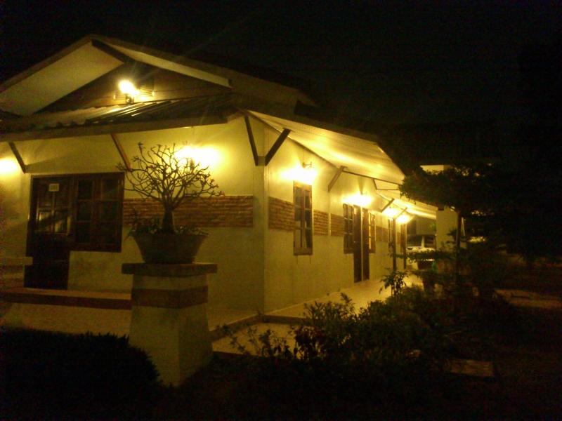 Suan Lamyai Resort image